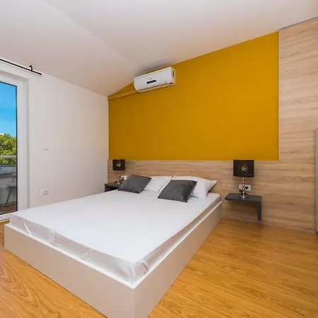 Gavran Apartment