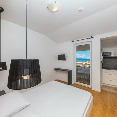 Gavran Apartment