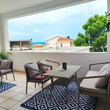 Gavran * באסקה וודה