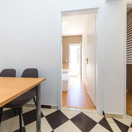 Gavran Appartement Baška Voda